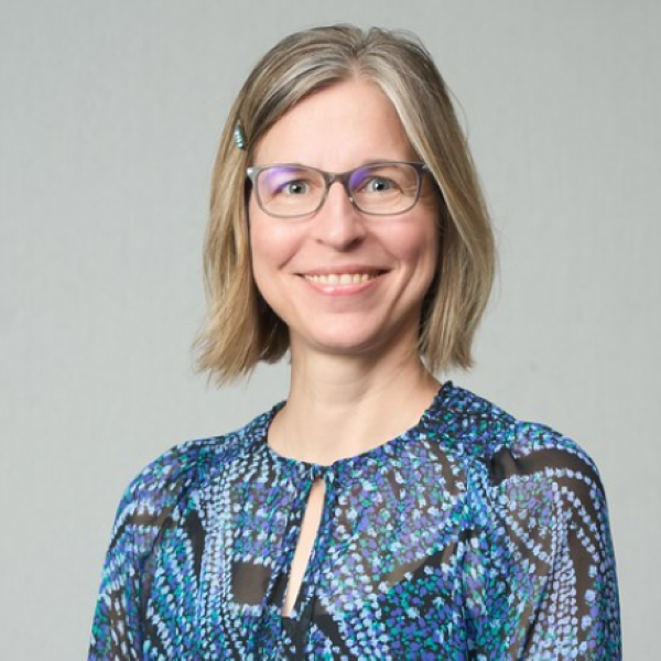 Sally Ginson Duke<br><em>BSc(Pharm), ACPR</em> - Pharmacist Services Lead, HealthLink BC since 2017